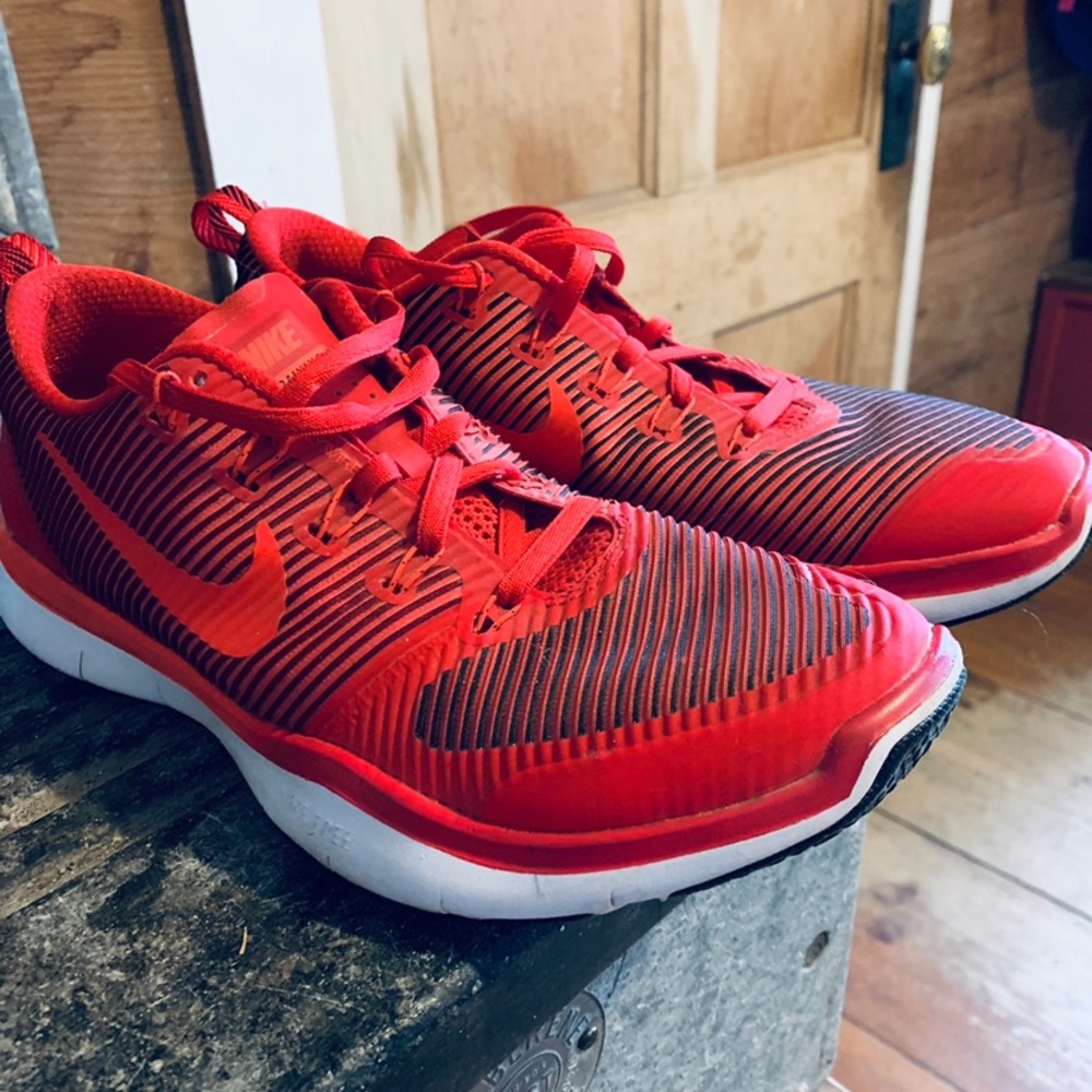 Vibrant Men’s Sneakers